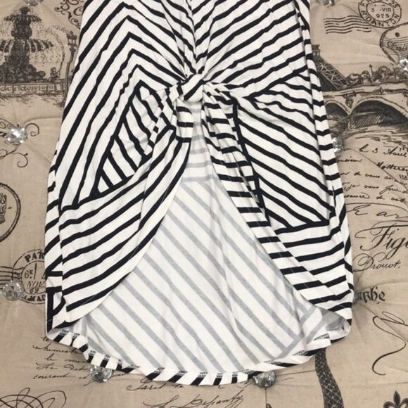 Rachel Roy Twisted High Low Top - Picture 4 of 5